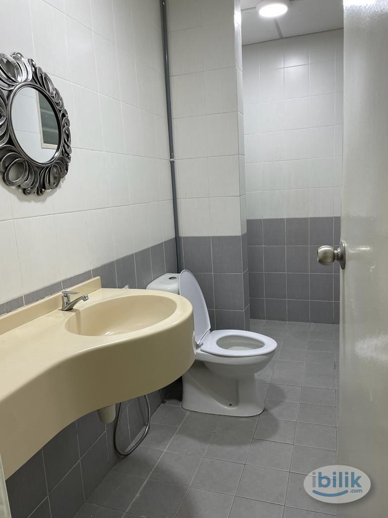 Image 3 of Single Room at Platinum Lake PV12, Setapak - Room rental in 