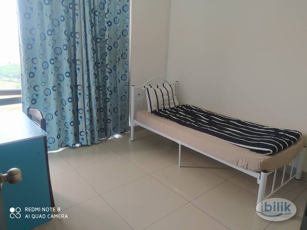 Image 3 of Nice Middle Room at Trefoil, Setia Alam (Direct Owner) - Room rental in 