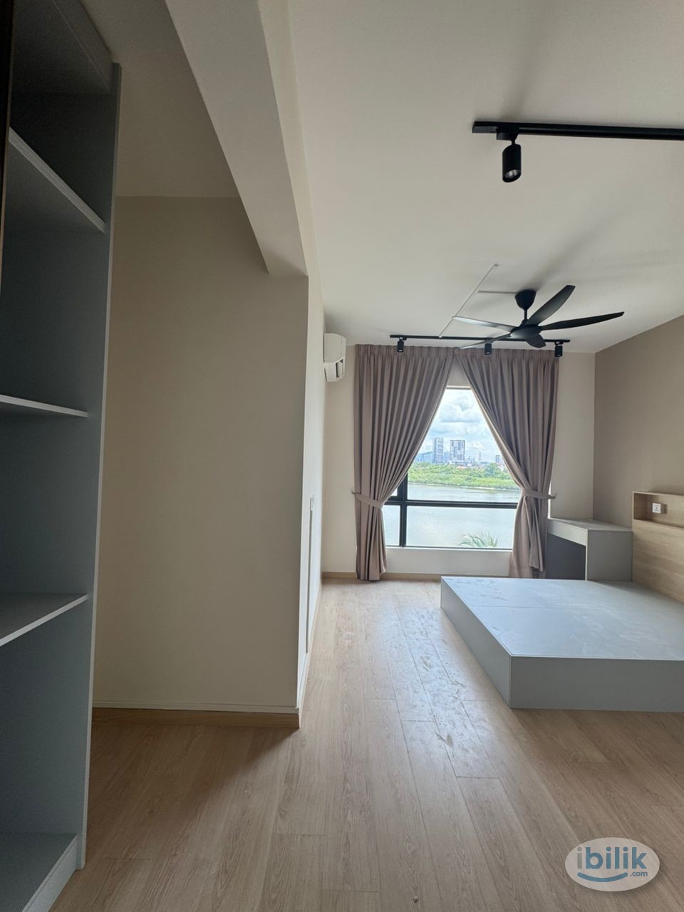 Image 1 of Master Room at Aradia Residence @ Lake City KL North, Taman Wahyu (Fully, WiFi) - Room rental in 