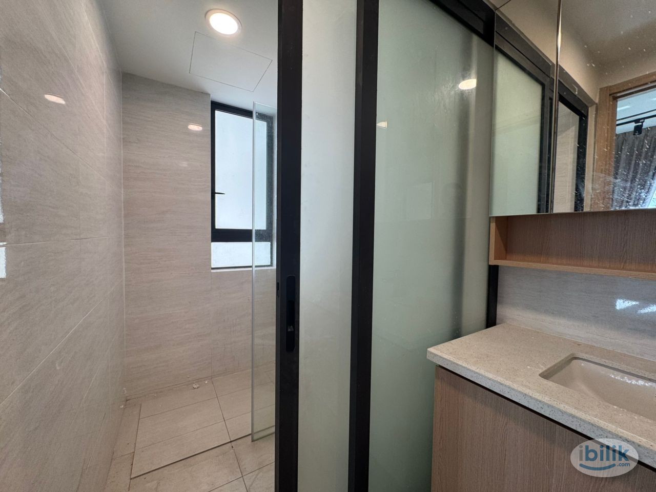 Image 2 of Master Room at Aradia Residence @ Lake City KL North, Taman Wahyu (Fully, WiFi) - Room rental in 