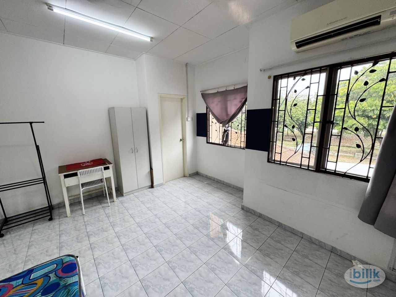 Image 3 of With Private Bathroom Master Room😉🌟Near Setia City Mall 7 Min Only😎‼️Eco Shop Bukit Raja,Lotus Setia Alam🛜Free Wifi Utilities Include🔥 - Room rental in 