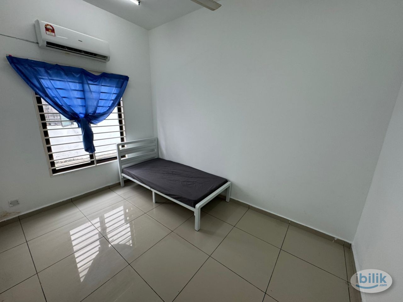 Image 2 of Middle Room with Zero Deposit&Move in fees😉🌟Near Setia City Mall 7 Min Only😎‼️Eco Shop Bukit Raja,Lotus Setia Alam🛜Free Wifi Utilities Include🔥 - Room rental in 