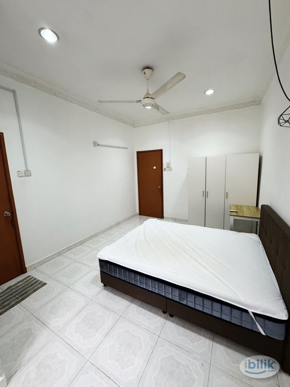 Image 2 of Master Room With Private Bathroom😍🌟Near 1 Utama Shoppping,MRT 1 Utama🚶‍➡️‼️Zero Deposit&Move In Fees - Room rental in 