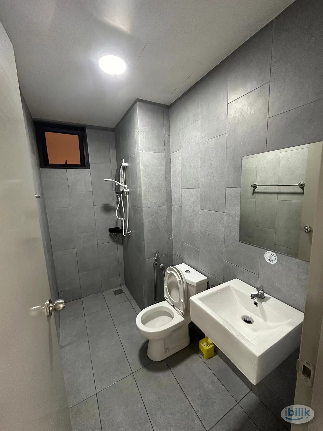 Image 4 of Super Medium Room M Vertica Cheras Maluri 10min Walk To LRT/MRT Maluri - Room rental in 