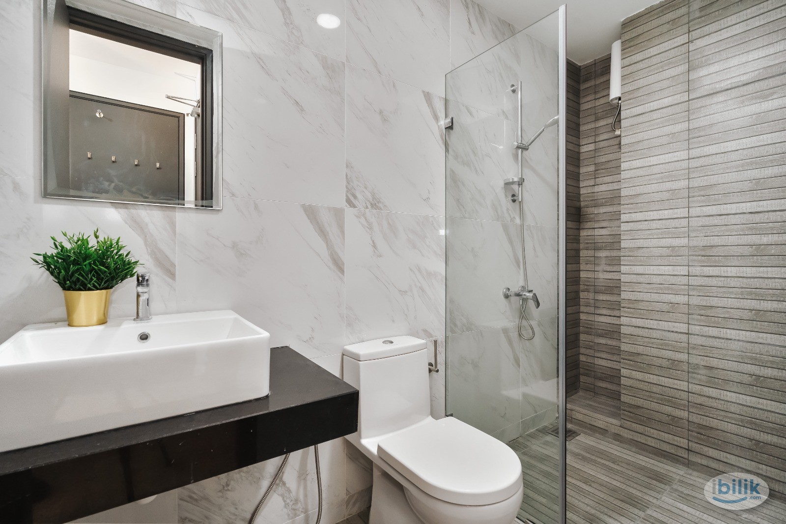 Image 5 of Middle Room at Emporis, Kota Damansara [PROMO] - Room rental in 