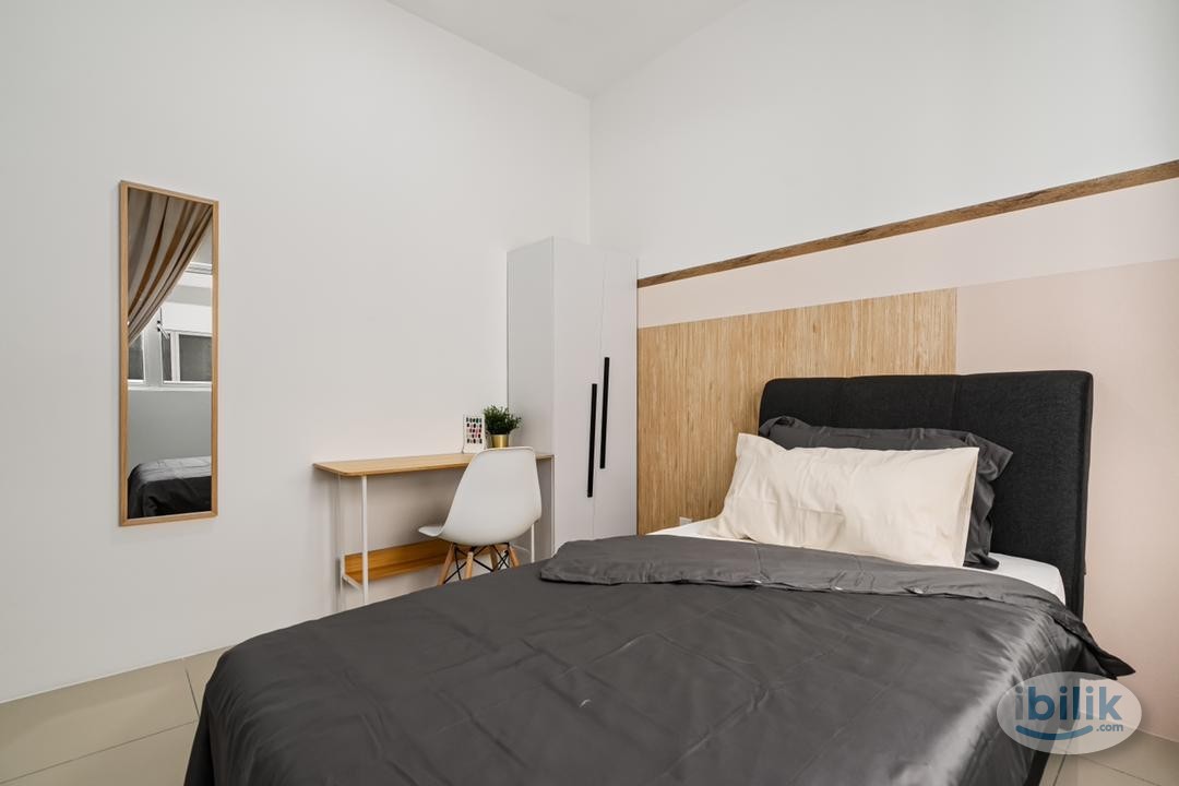 Image 1 of Middle Room at Platinum Splendor Residensi, Kuala Lumpur [PROMO] - Room rental in 