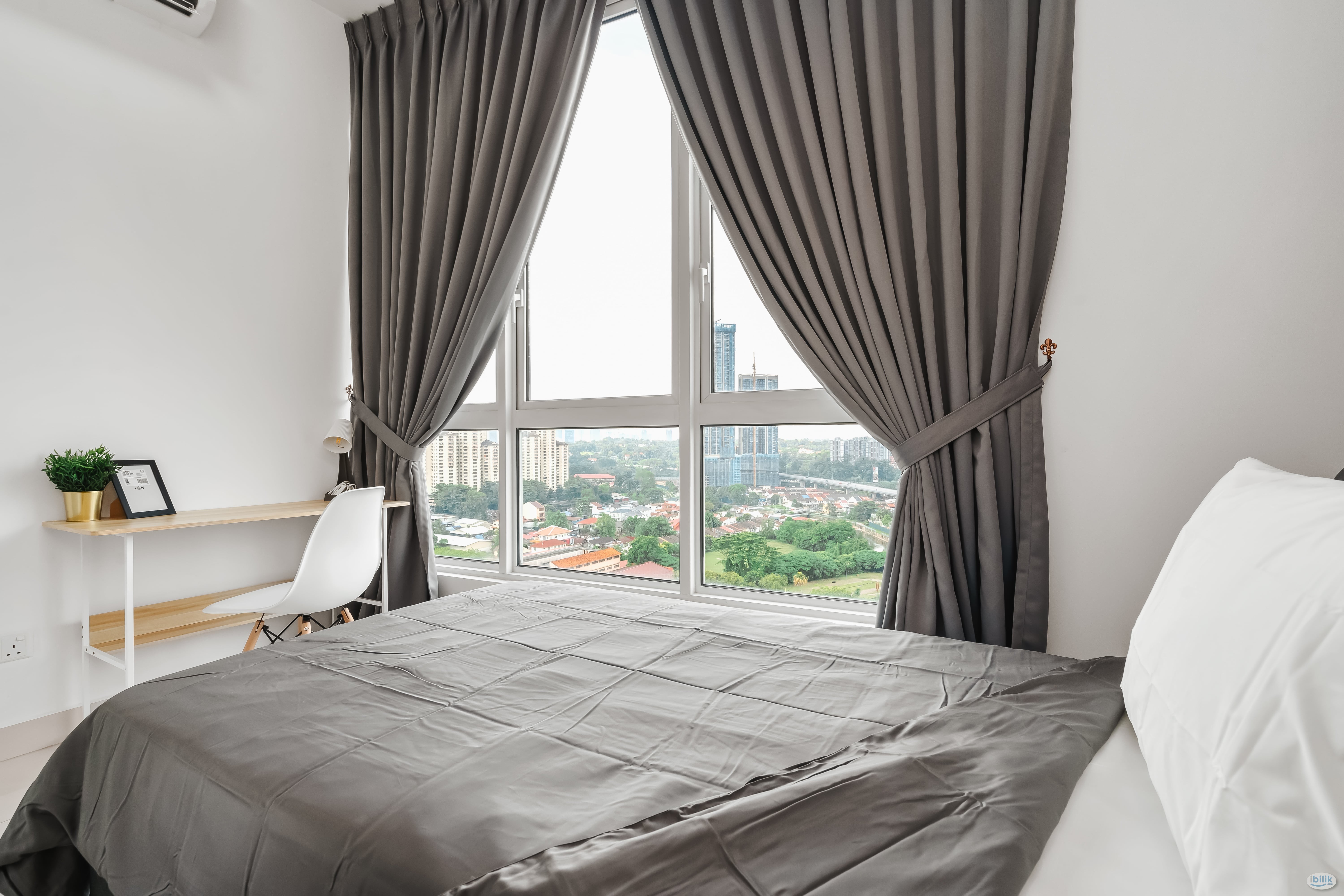 Image 3 of Middle Room at Rica Residence, Sentul [PROMO] - Room rental in 