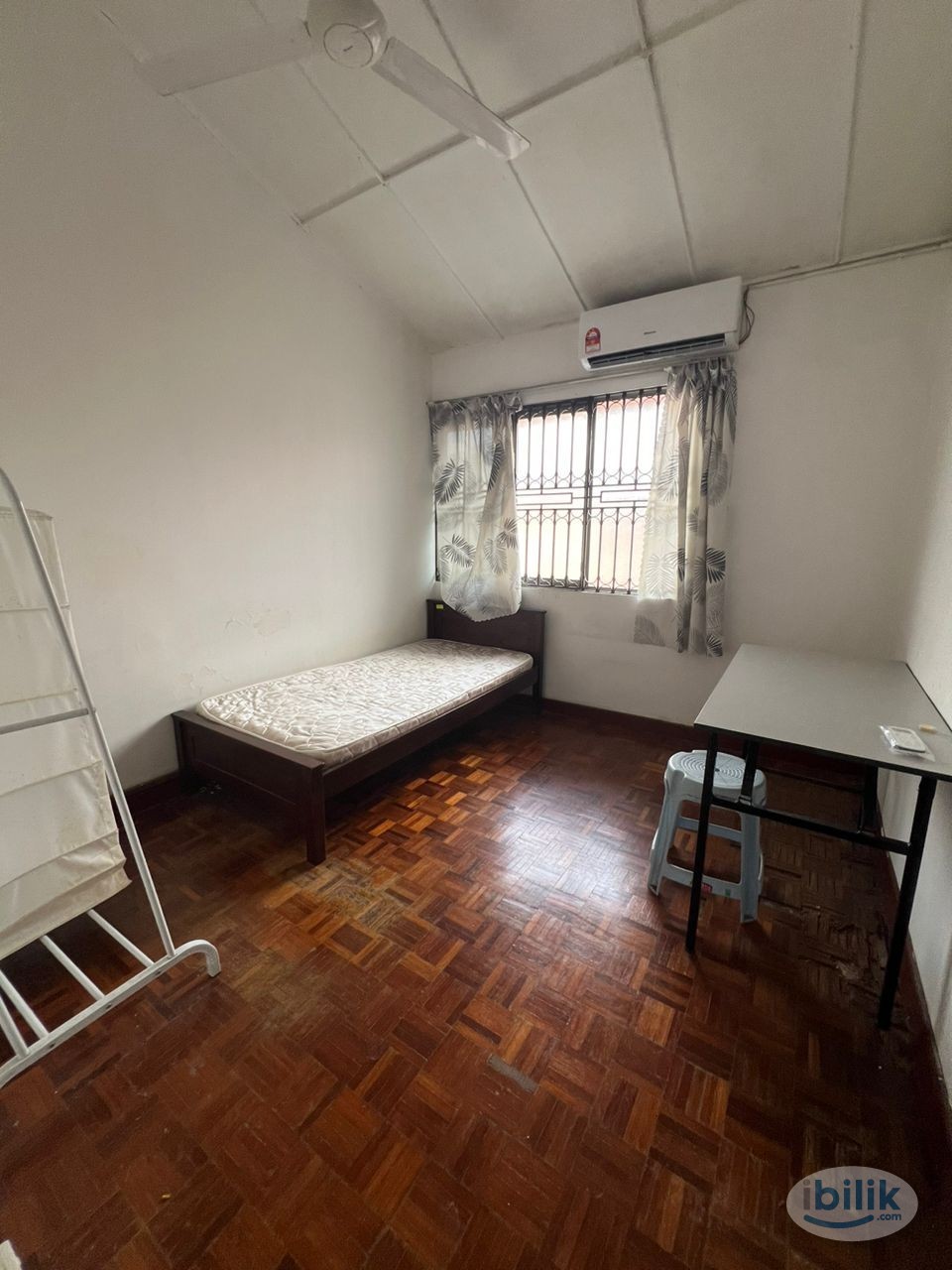 Image 1 of Middle Room at SS26 Petaling Jaya, Selangor - Room rental in 