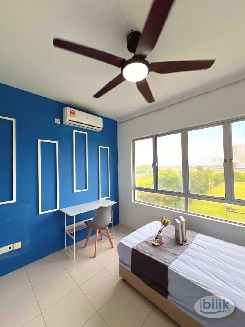 Image 2 of Middle Room at Batu Kawan, Seberang Perai - Room rental in 