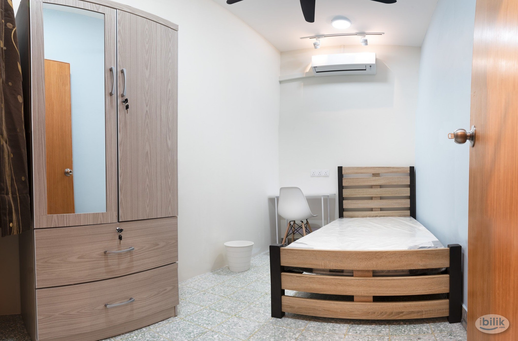 Image 1 of ✨NEAR LRT✨Fully Furnished Single AC Rooms for rent at Sea Park, Petaling Jaya✨ - Room rental in 