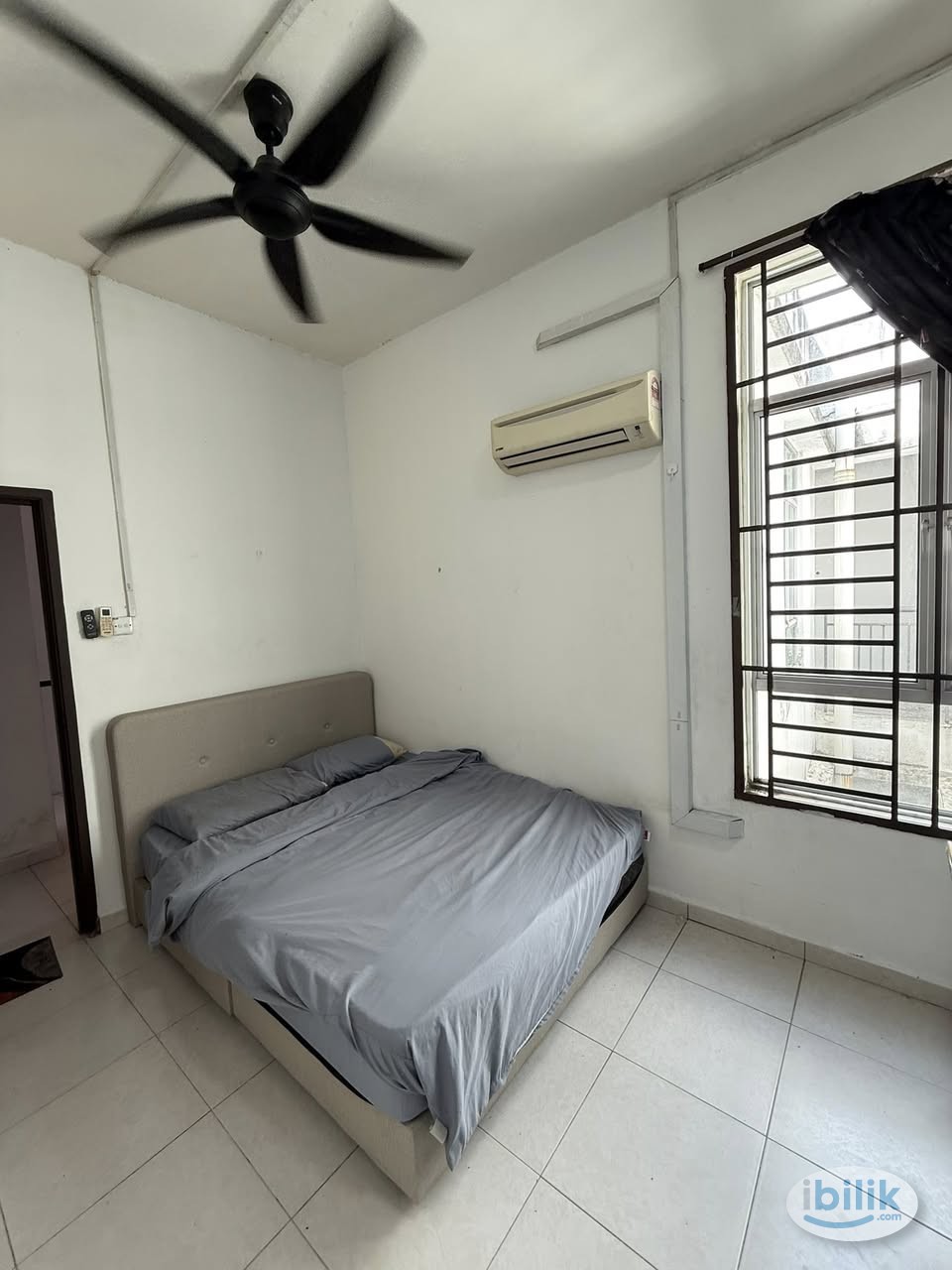 Image 1 of Suriamas suite / Larkin / room for rent / fully furnish / have bus to CIQ-LARKIN - Room rental in 