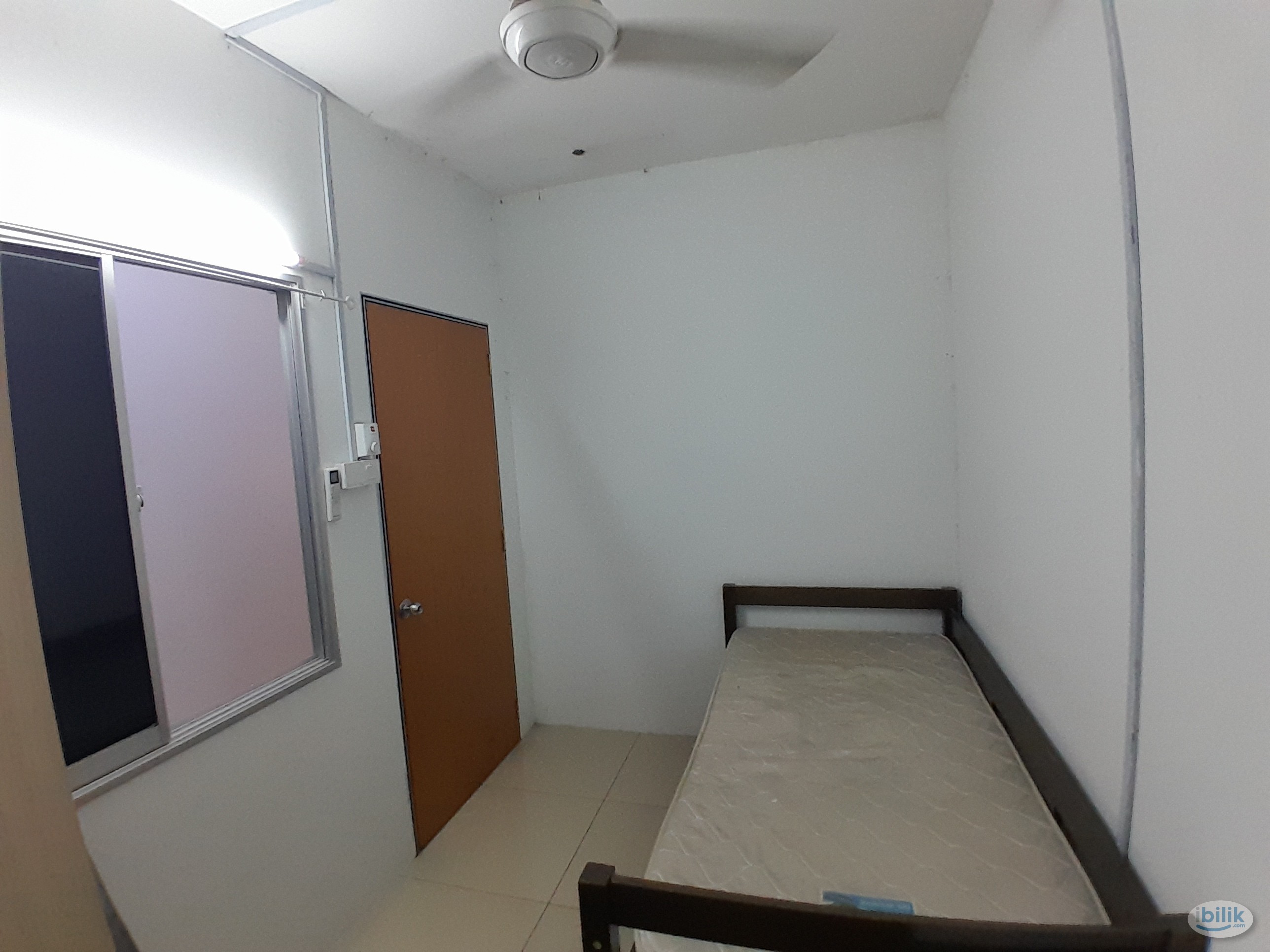Image 1 of [Casa Residenza] Mixed Gender Unit Single Room with Fans Rent Next SEGI University, Thomson Hospital - Room rental in 