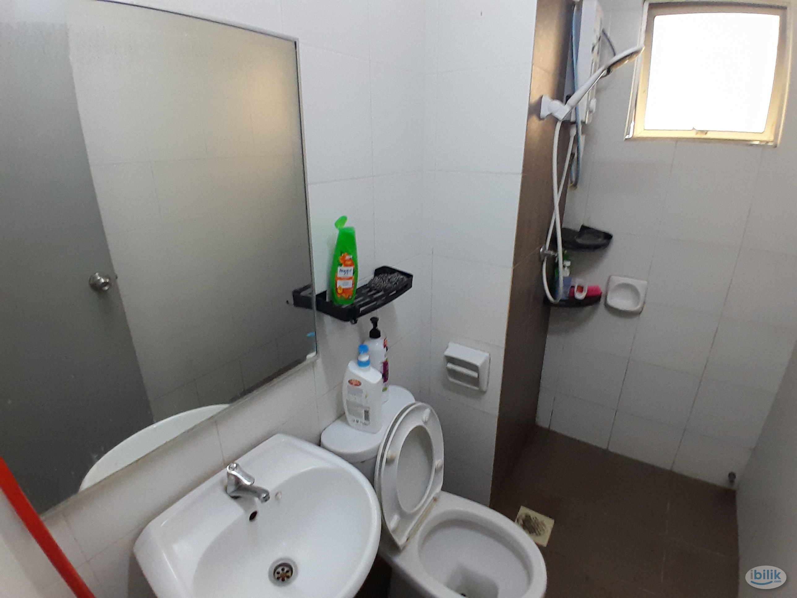 Image 3 of [Casa Residenza] Mixed Gender Unit Single Room with Fans Rent Next SEGI University, Thomson Hospital - Room rental in 