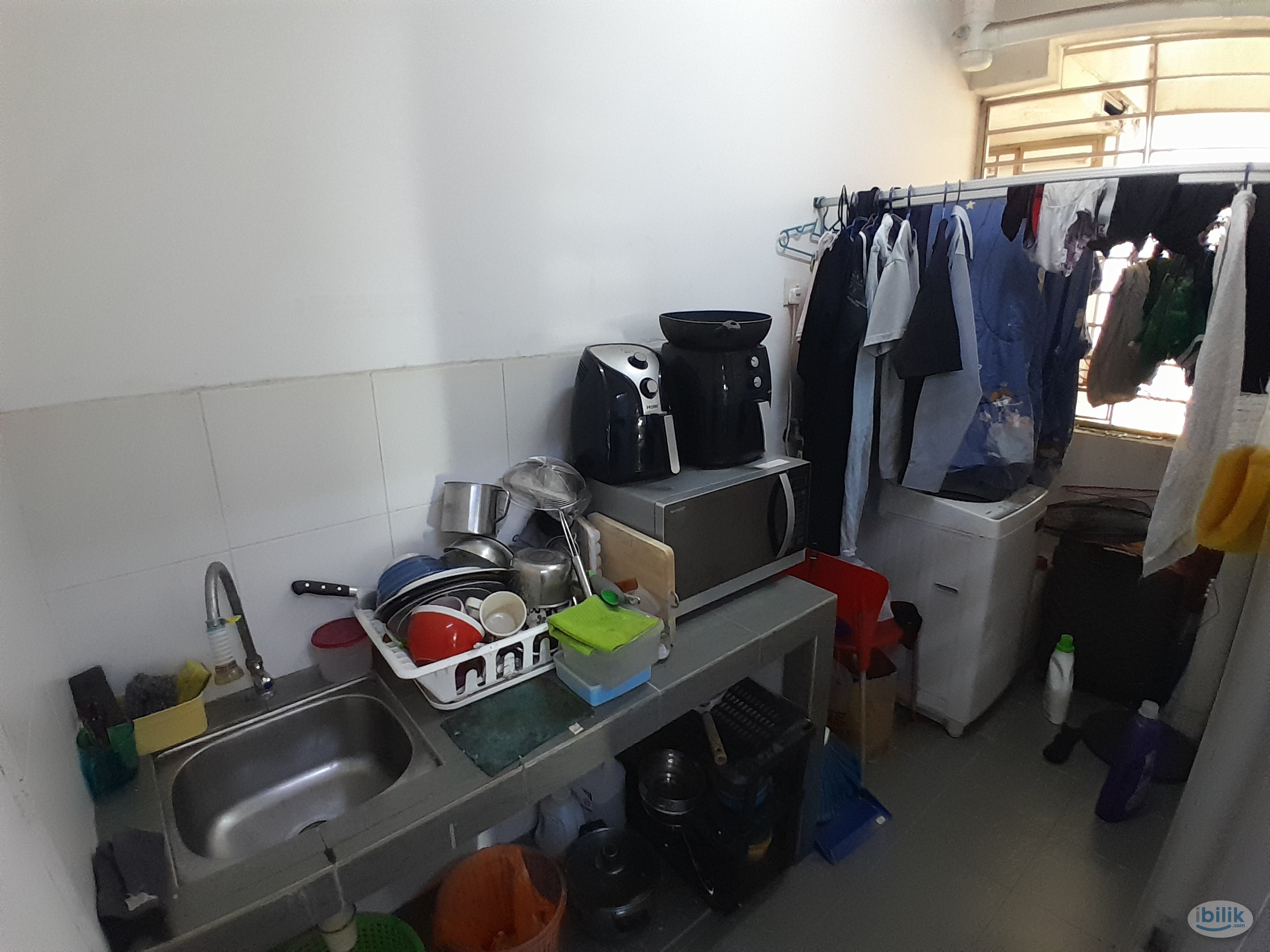 Image 4 of [Casa Residenza] Mixed Gender Unit Single Room with Fans Rent Next SEGI University, Thomson Hospital - Room rental in 