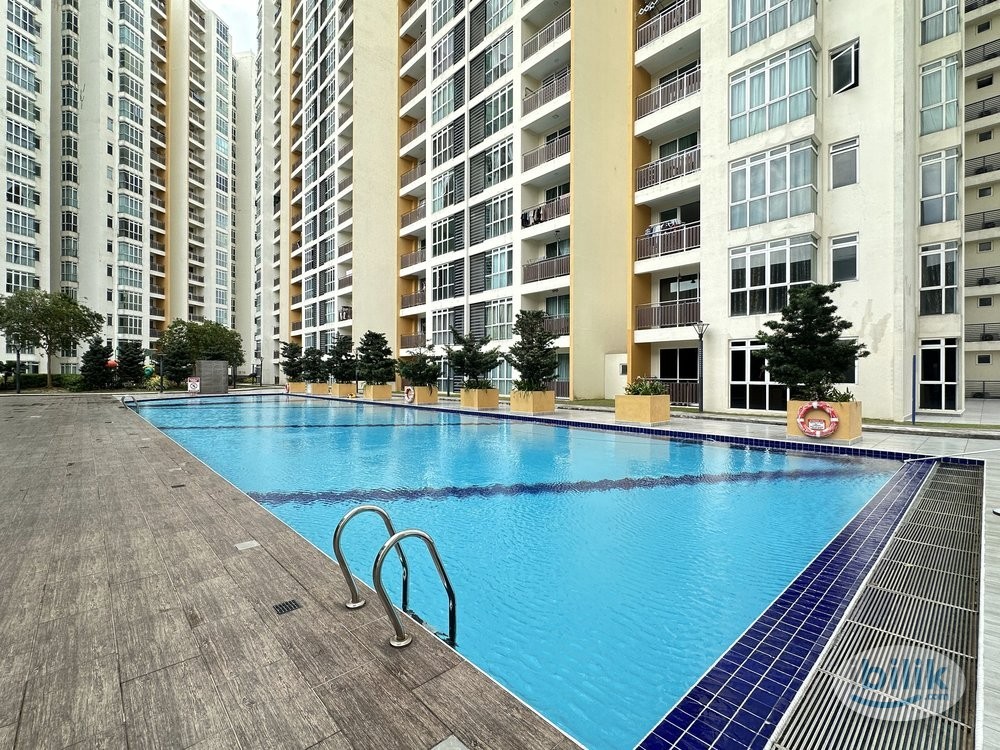 Image 5 of 🌈Taman Daya Condo Cozy Middle Room with Private Bathroom Available🌈 - Room rental in 