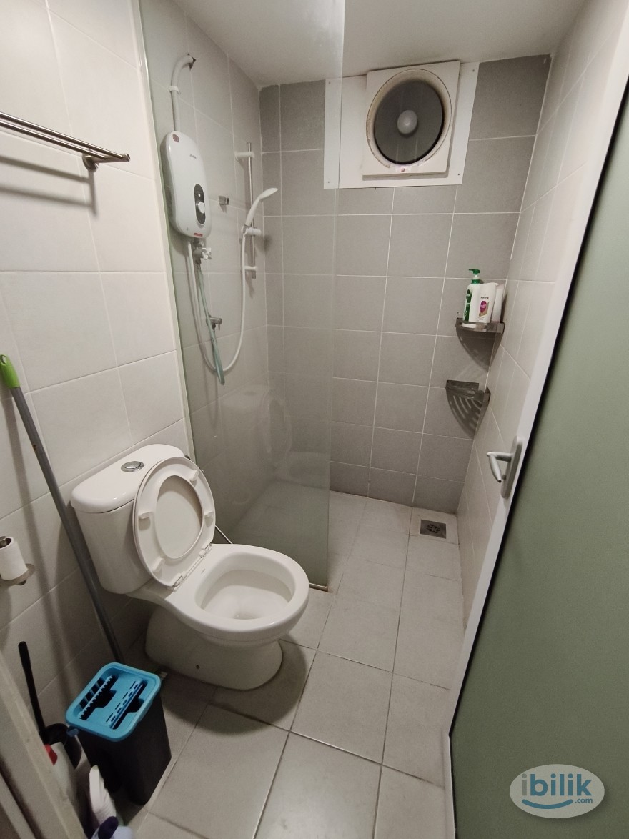 Image 3 of Middle Room at The Park @ Mak Mandin, Butterworth - Room rental in 