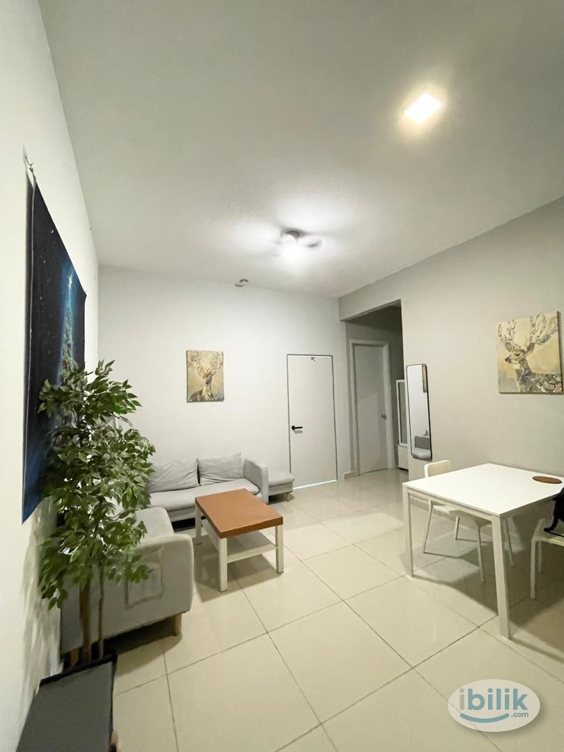 Image 4 of Middle Room with Balcony at The Vyne, Sungai Besi - Room rental in 