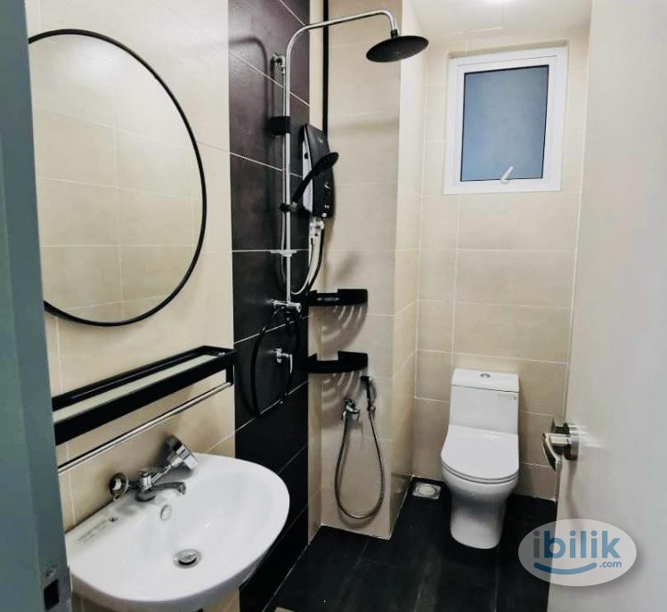 Image 5 of Master Room at Pinnacle, Sri Petaling near Pavilion Bukit Jalil, Endah Parade, IMU, LRT Stations, AEON Big, Banks, Shopping & Eateries - Room rental in 