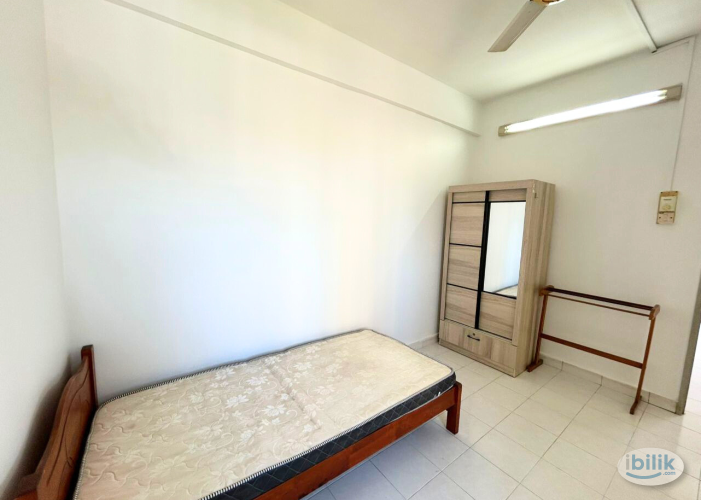 Image 2 of Middle Room at Butterworth, Seberang Perai - Room rental in 