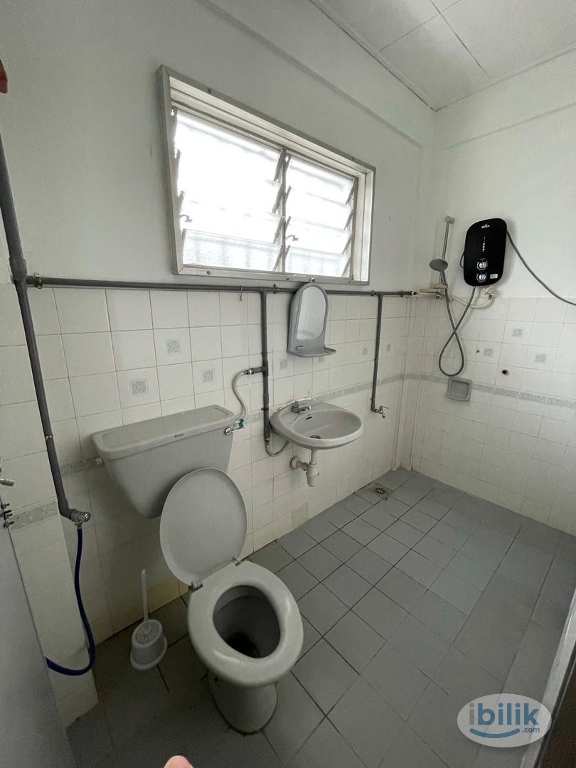 Image 4 of Fully Furnished Rooms at PJS 9, Bandar Sunway [Free wifi utilities cleaning] - Room rental in 