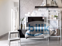 Room Rental in Petaling Jaya - Middle Room at SuriaMas, Bandar Sunway
