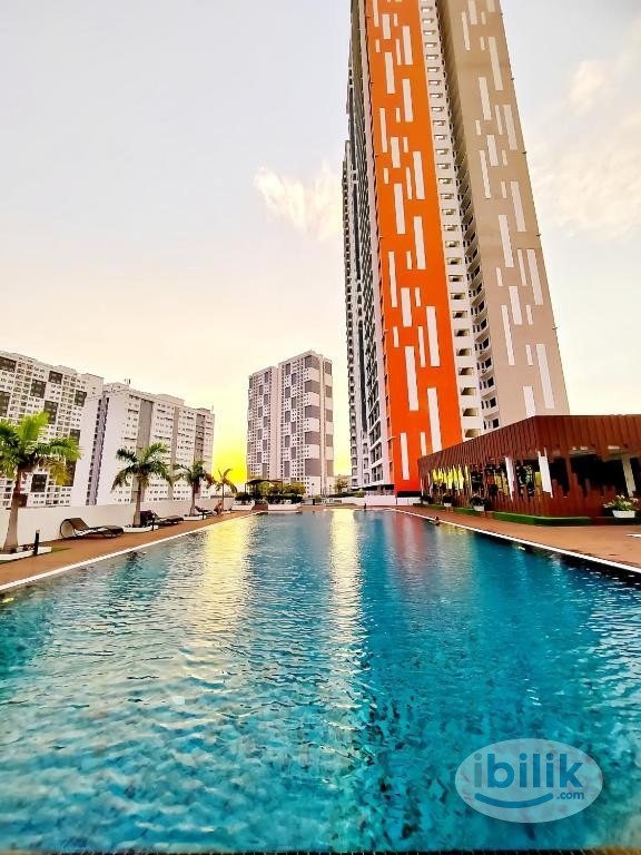 Image 1 of Cozy Single Bedroom with balcony  @ Meritus Residensi, Perai (nearby Mydin/Megamall) - Room rental in 