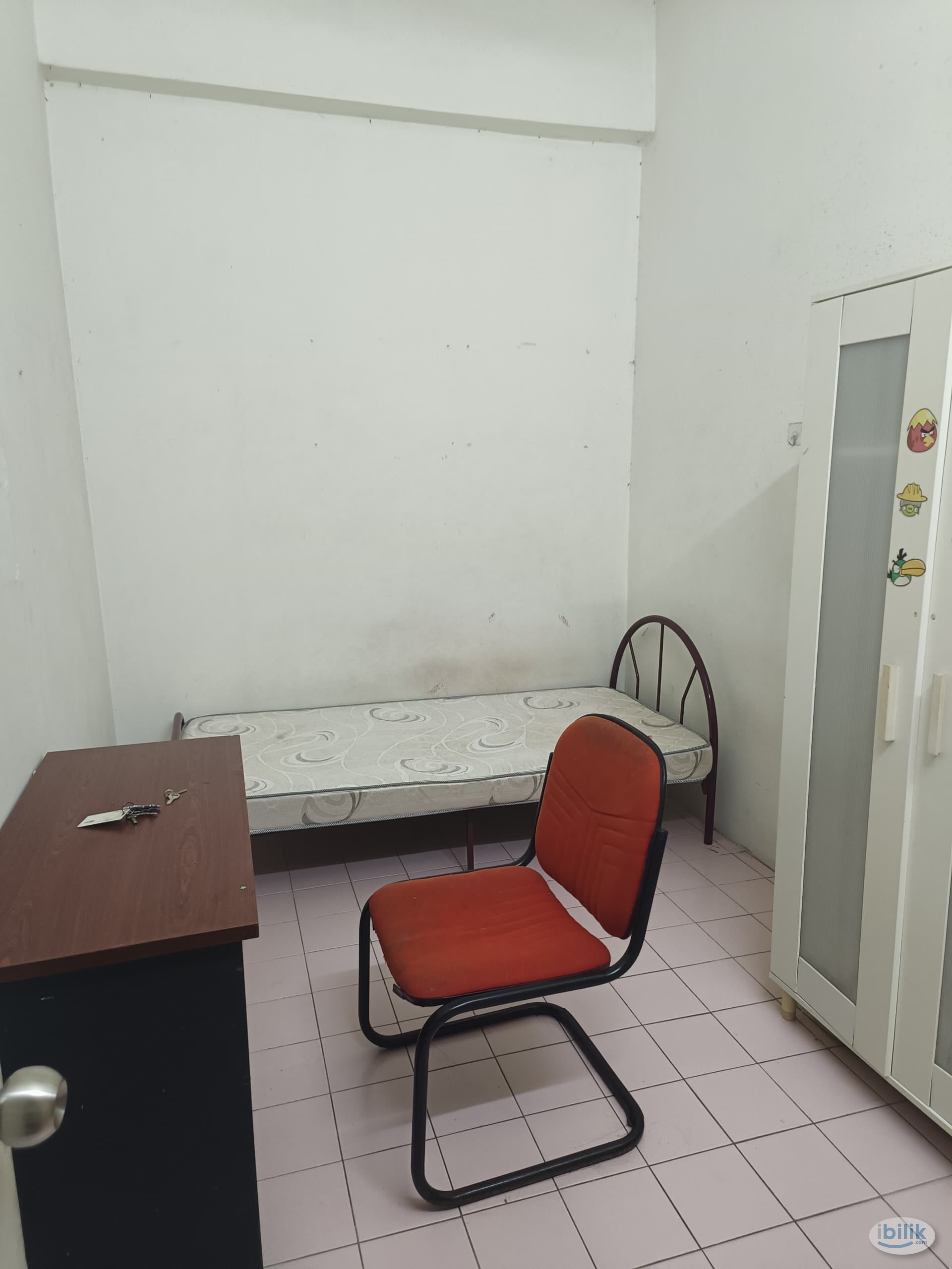 Image 1 of Small Room at Flora Green Condo , UTAR - Room rental in 