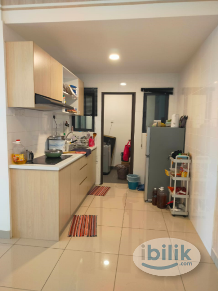 Image 2 of Master Room at Landmark II, Bandar Sungai Long - Room rental in 