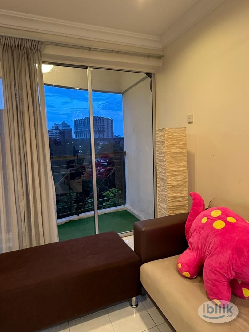 Image 2 of Fully Furnished Middle Room at Forest Green, Bandar Sungai Long - Room rental in 
