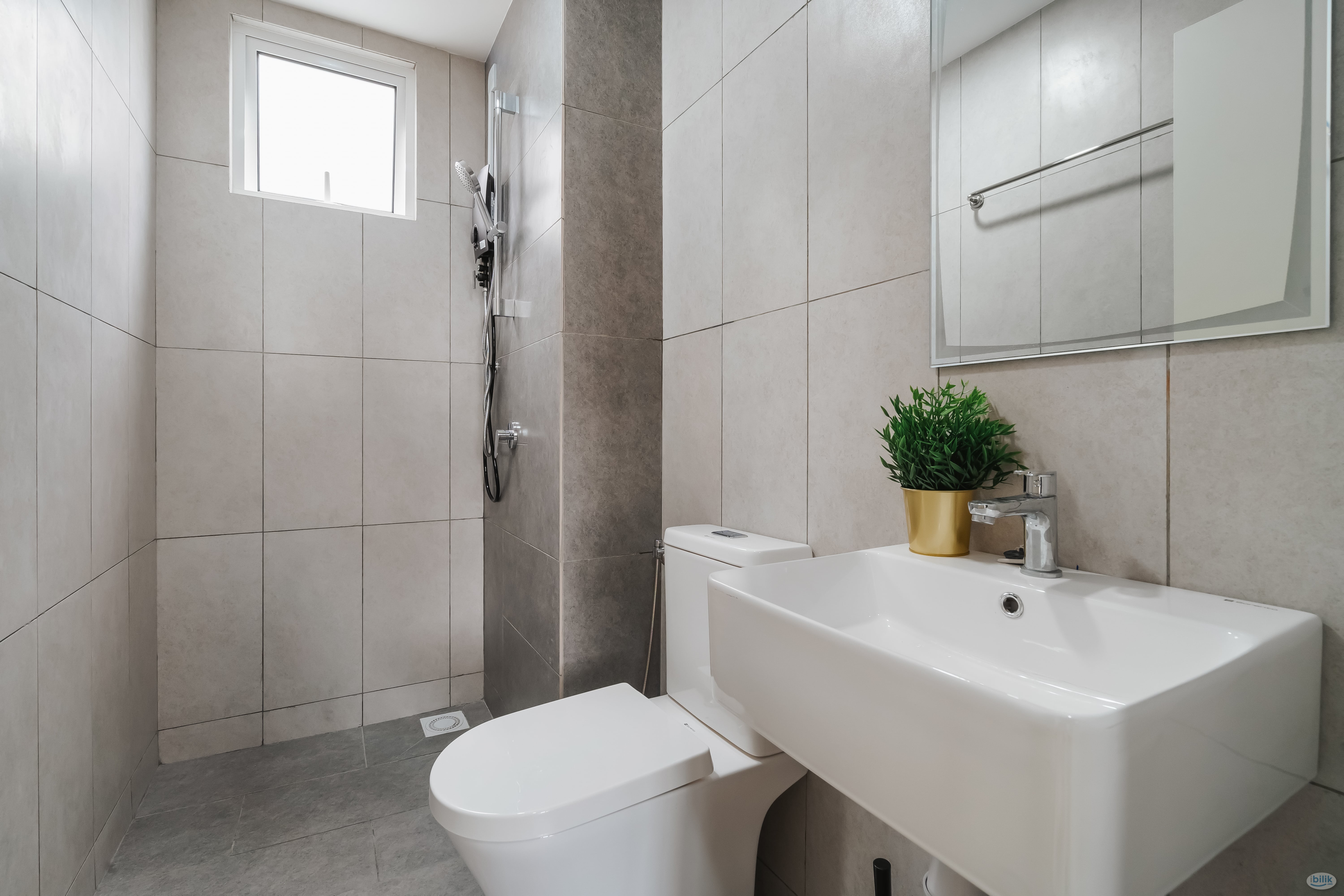 Image 5 of Middle Room at Tuan Legacy 2, Kuala Lumpur [PROMO] - Room rental in 