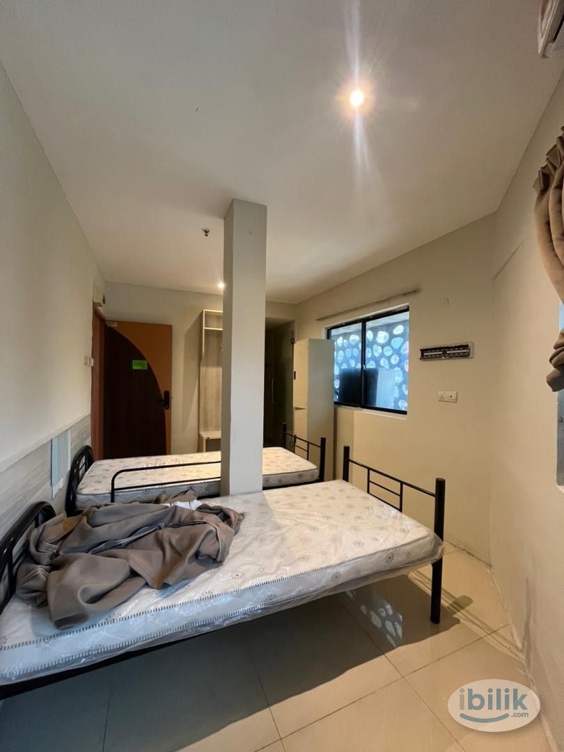 Image 5 of HOT OFFER📍Budget Price Furnished Master Room for Rent @ Chow Kit - Room rental in 