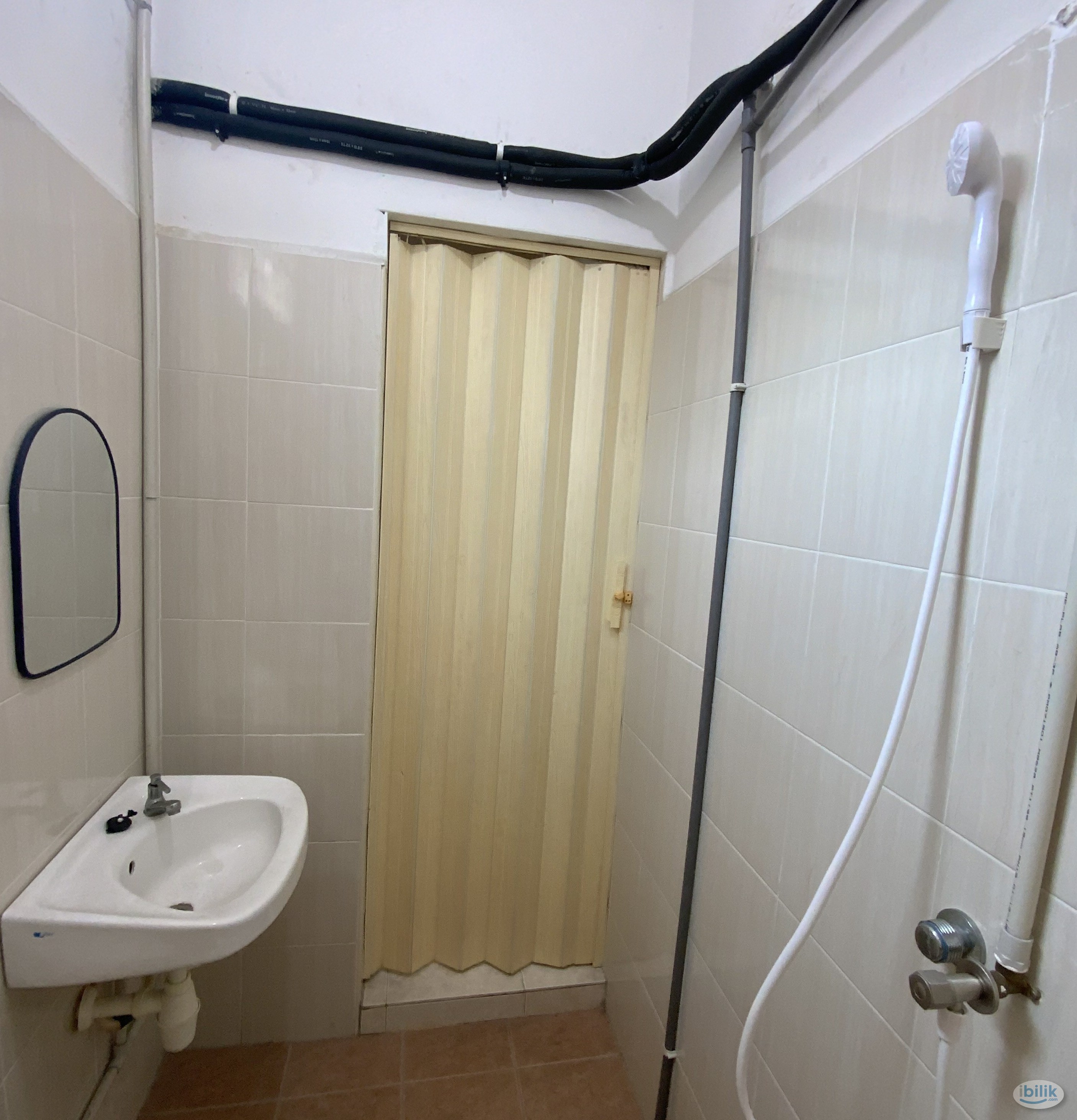 Image 3 of ONE RENTAL COVER ALL- RAJA UDA Middle Room LANDED - Room rental in 
