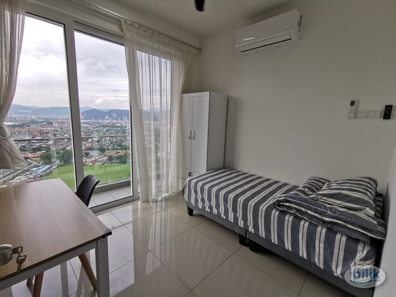 Image 2 of Female single Room for rent - Room rental in 