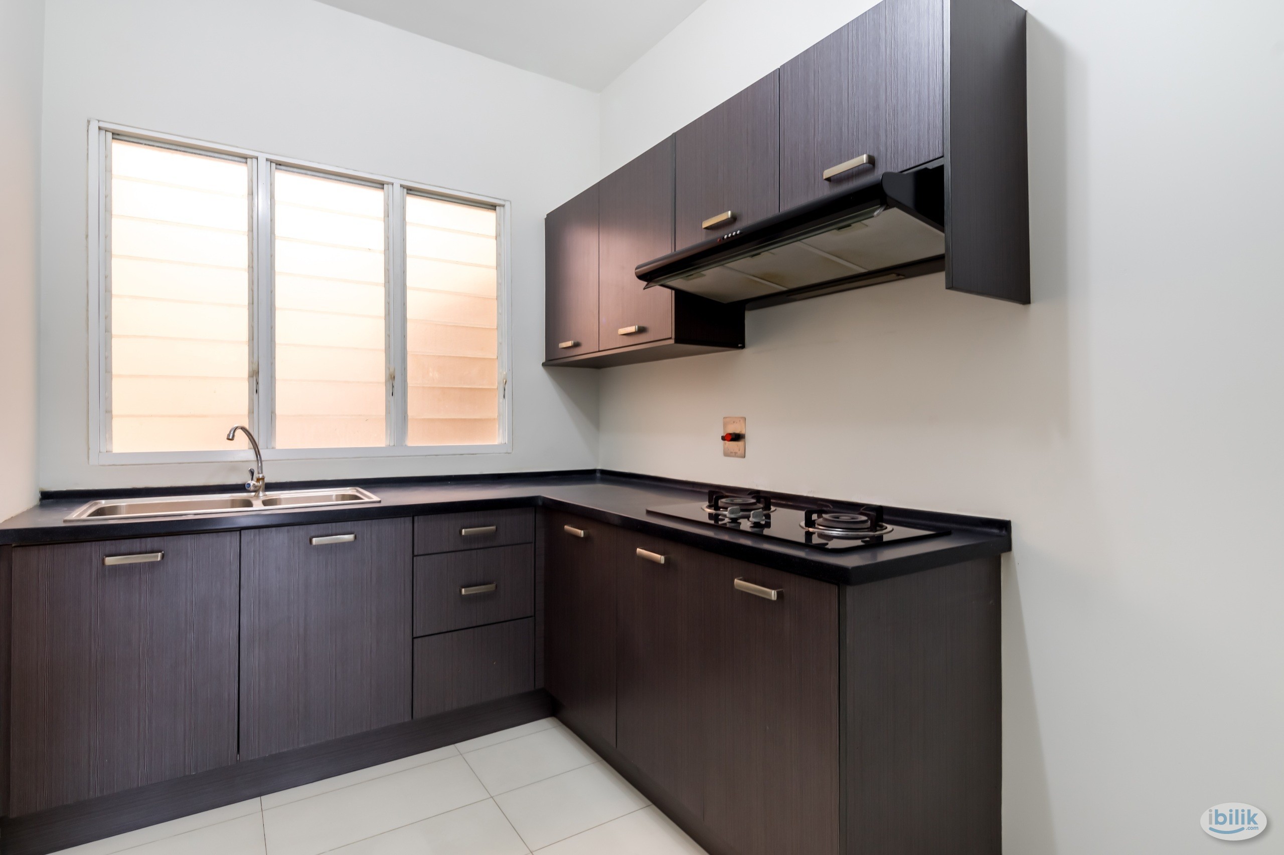 Image 2 of Medium rm800 only @ MRT Titiwangsa [Female Unit] - Room rental in 