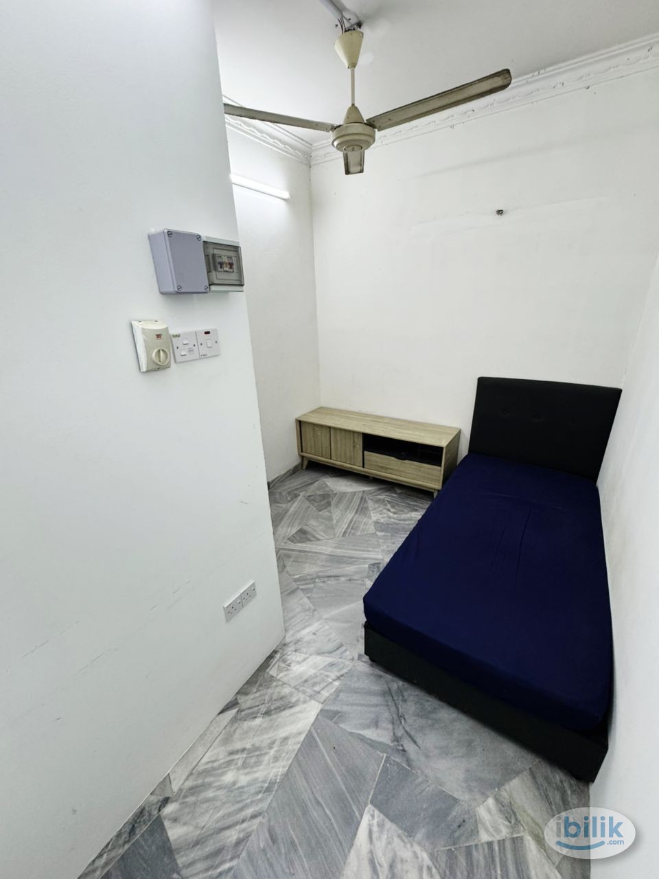 Image 3 of 💥BUDGET MIDDLE ROOM FOR RENT  💥PROMO RM1 RENTAL ONLY😍‼️LIMITED TIME OFFER🛜🔥NEAR TO ONE UTAMA , FIRST AVENUE , CENTRE POINT - Room rental in 