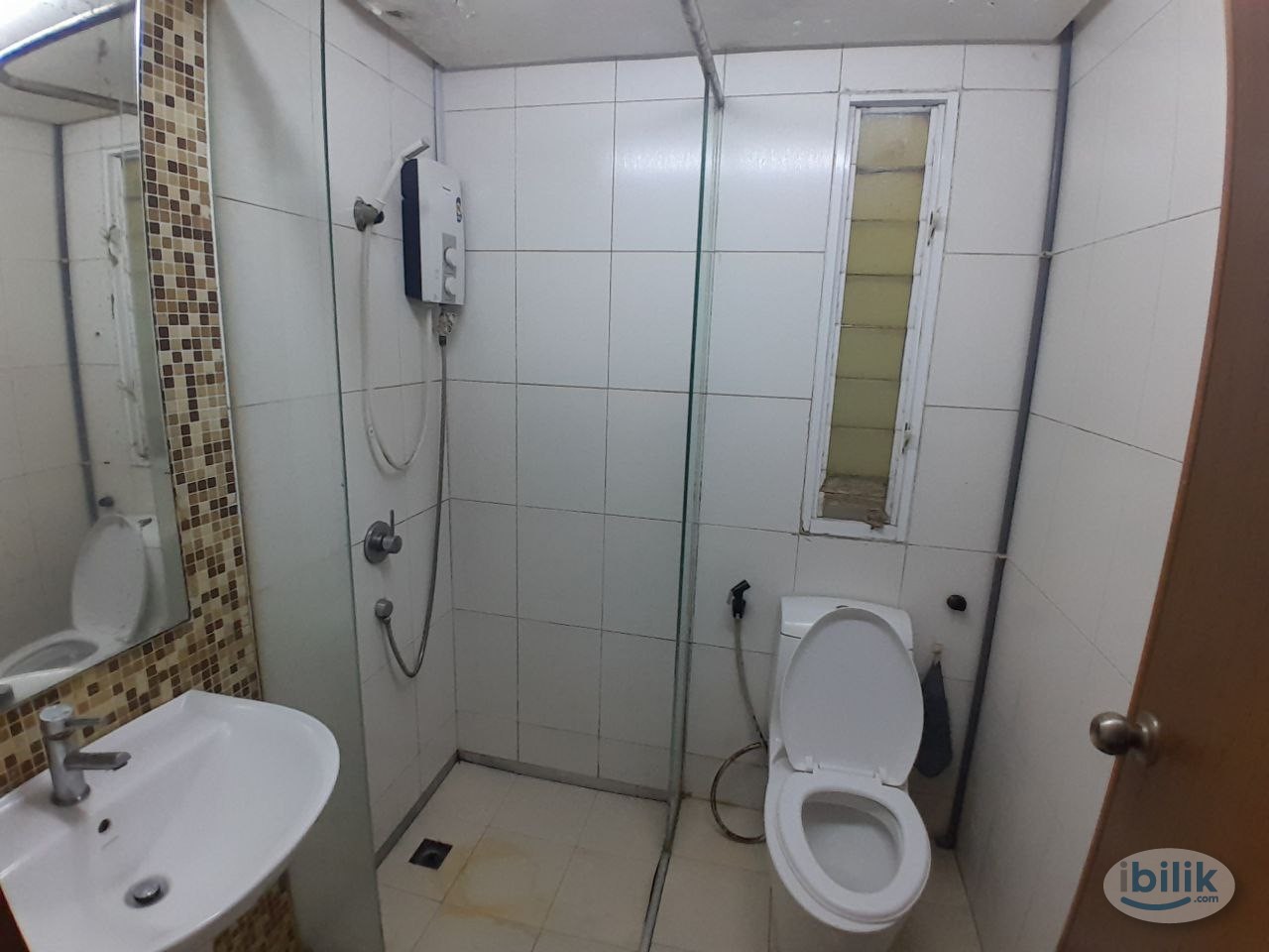 Image 1 of [Titiwangsa Sentral] Room with Fans Only Near HKL, KPJ, MRT & LRT, Bus Stop Titiwangsa - Room rental in 