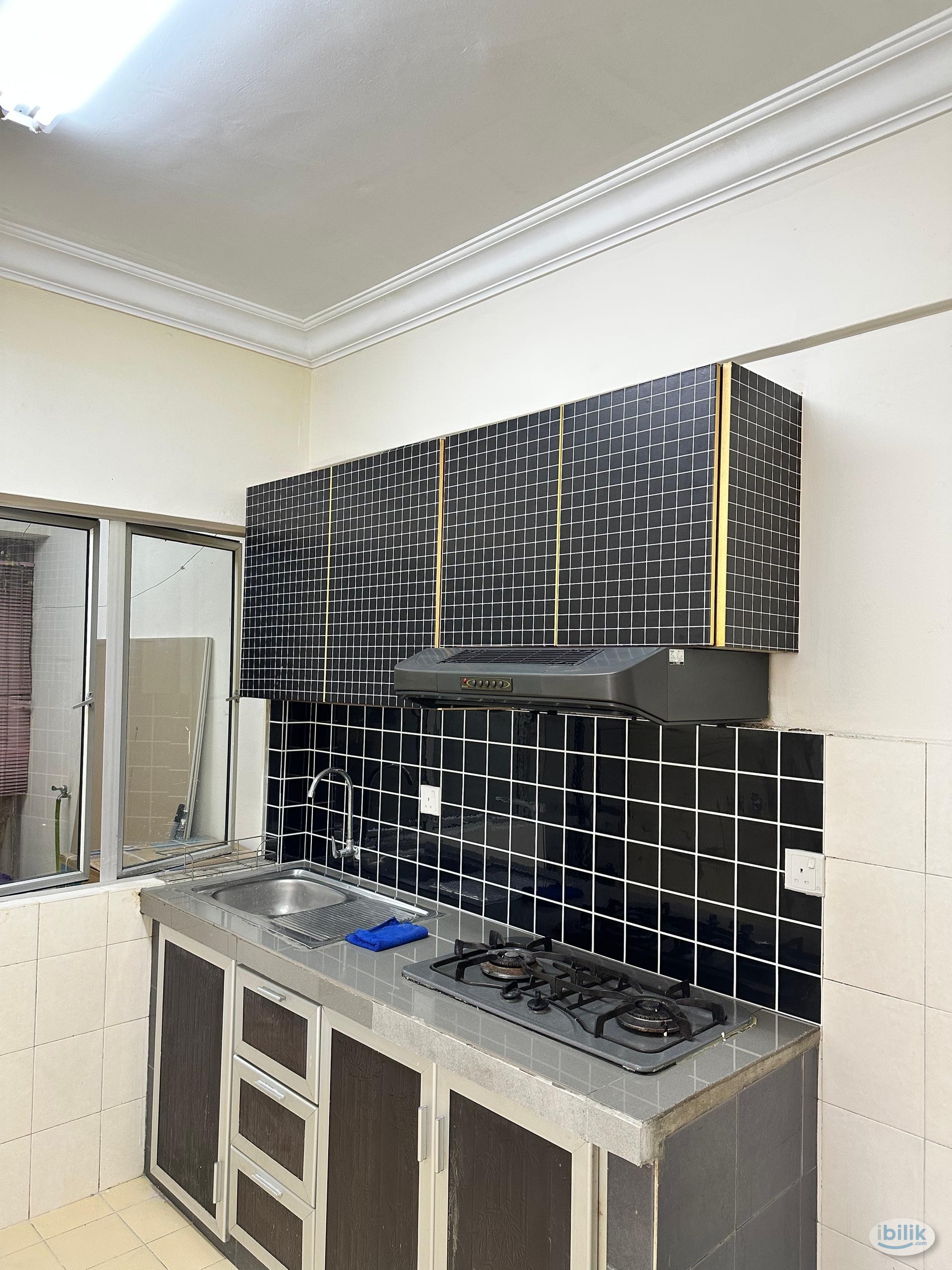 Image 4 of Master Room Koi Tropika Condominium Bandar Puteri Puchong - Room rental in 