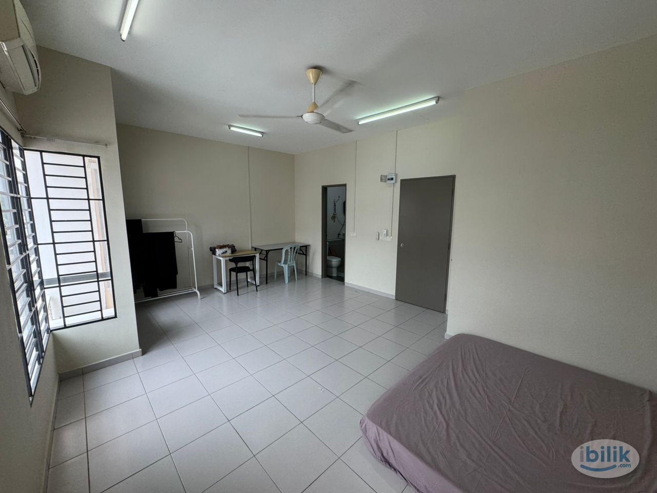 Image 2 of RM1 Current Rental🔥🪷Promo Female Unit😍‼️Master Room With Private Bathroom🛀💕Near Setia City Mall,Eco Ardence🛜Free Wifi🌟 - Room rental in 
