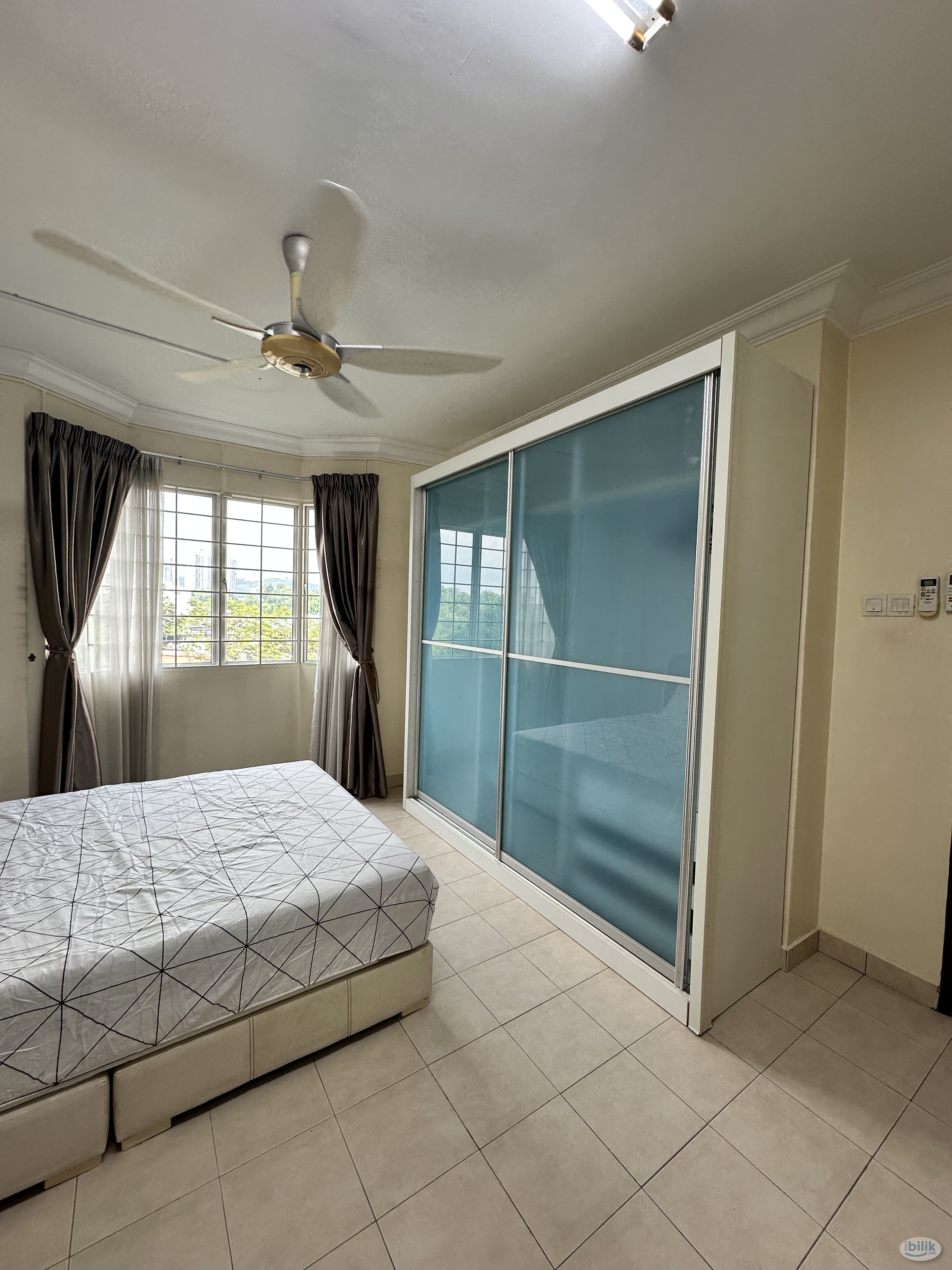Image 3 of Master Room Puchong - Room rental in 
