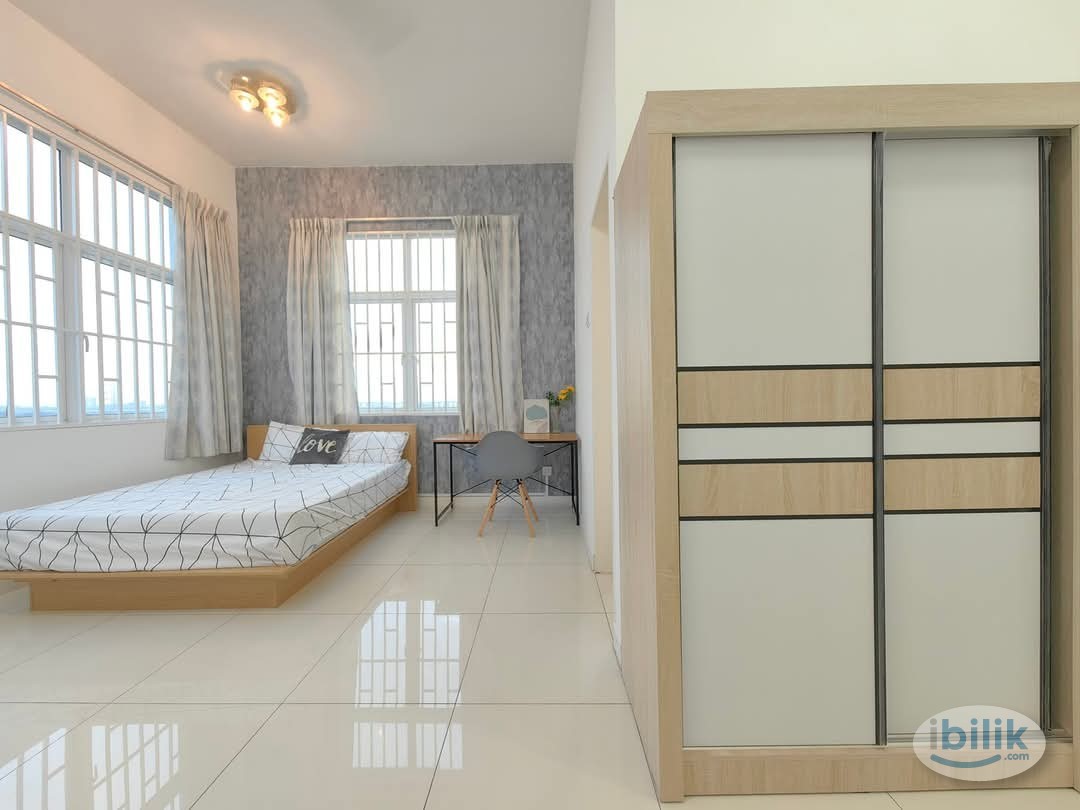 Image 2 of Master Room Puchong - Room rental in 