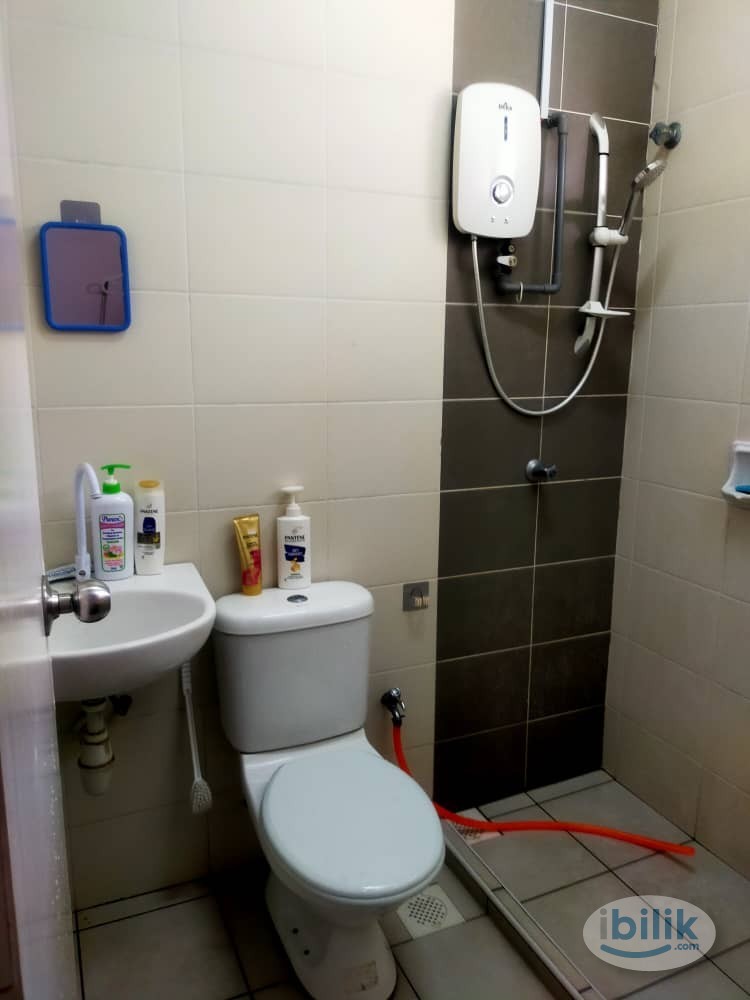 Image 3 of Furnished Middle Room - Room rental in 