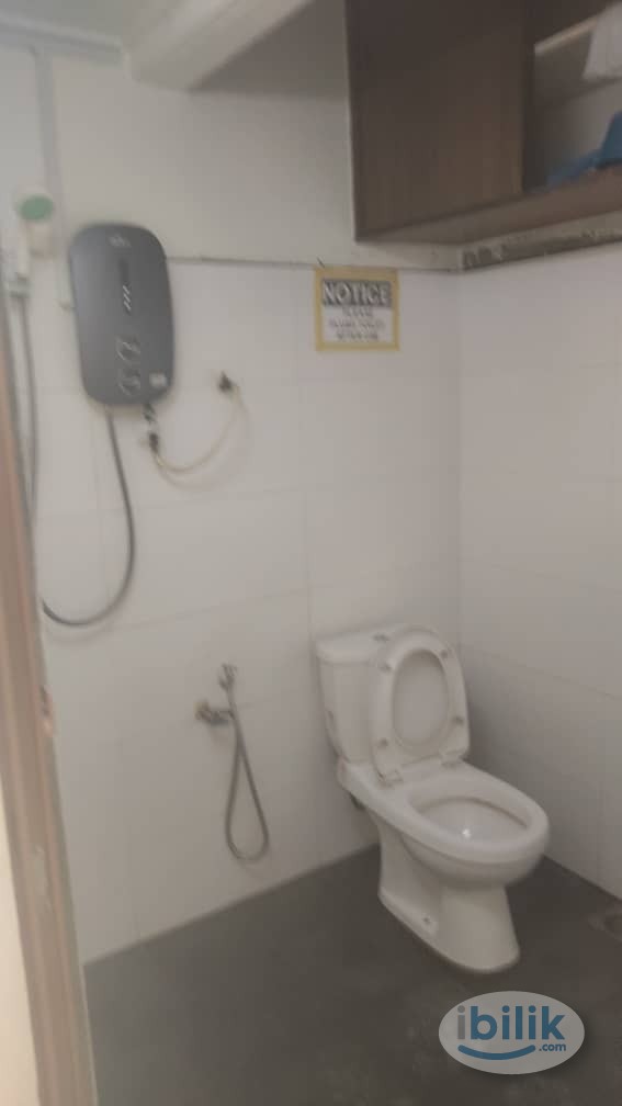 Image 4 of Bangsar Lorong Maarof Bilik Single - Room rental in 