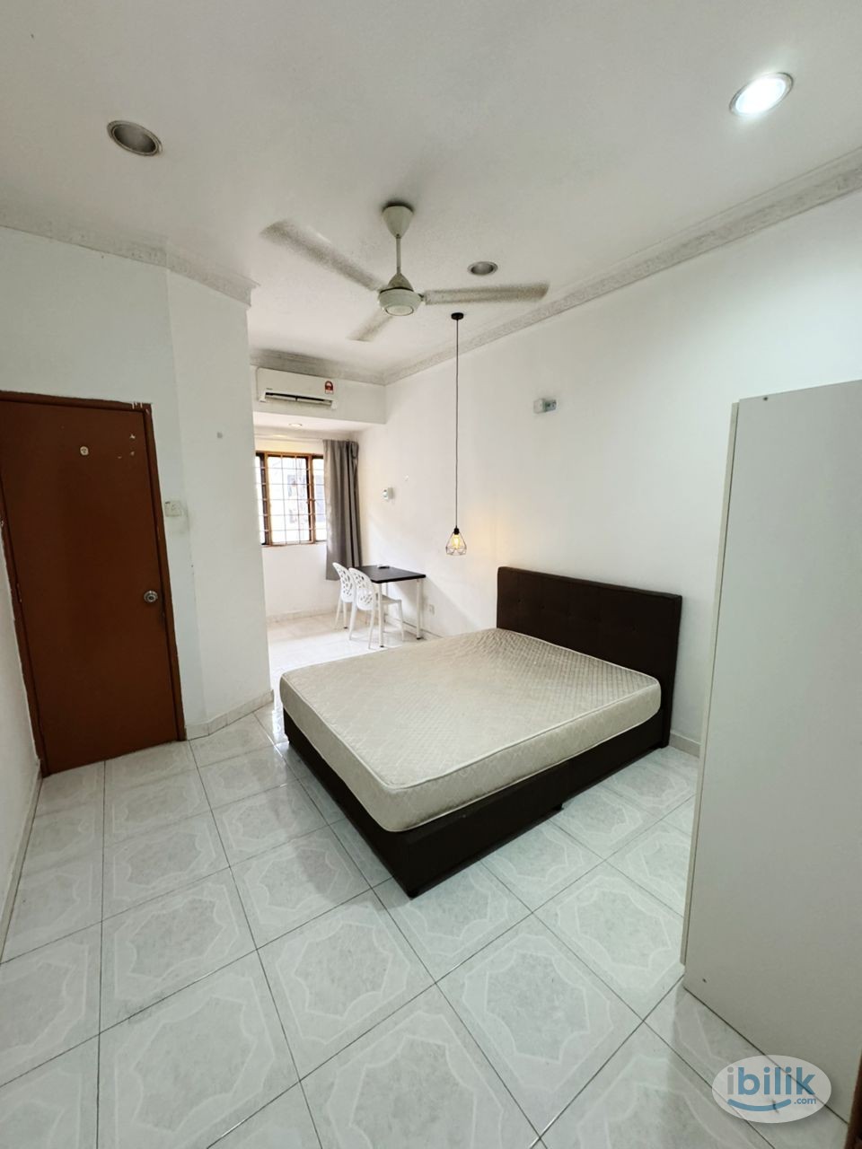 Image 1 of Damansara Utama, Medium Room to Rent, Zero Deposit - Room rental in 