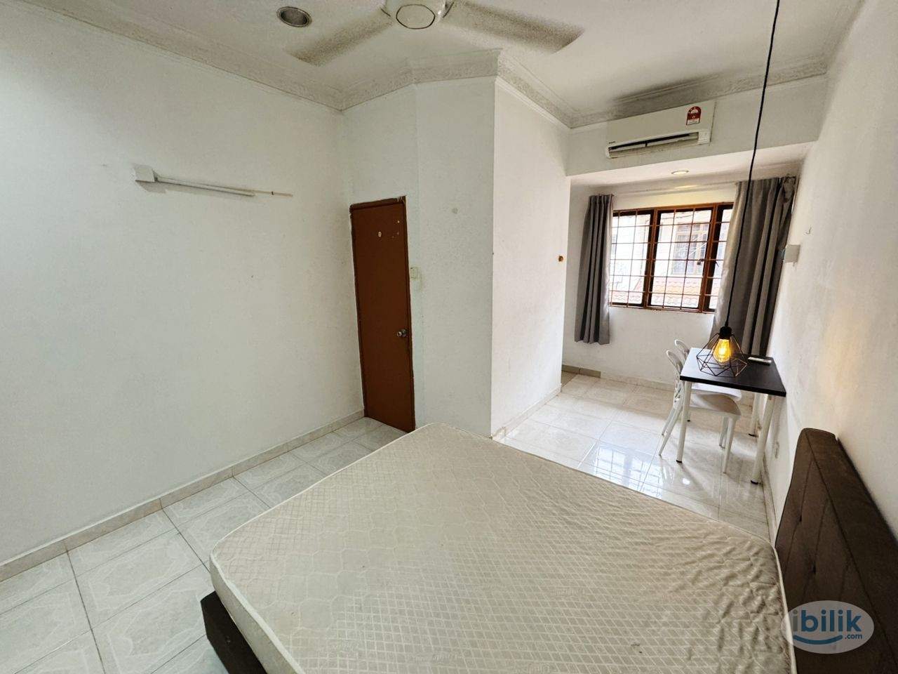 Image 2 of Damansara Utama, Medium Room to Rent, Zero Deposit - Room rental in 