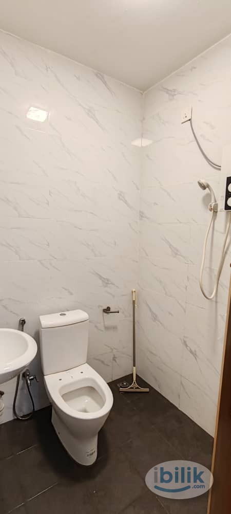 Image 3 of Fully furnish room for rent near Hospital Besar Klang - Room rental in 