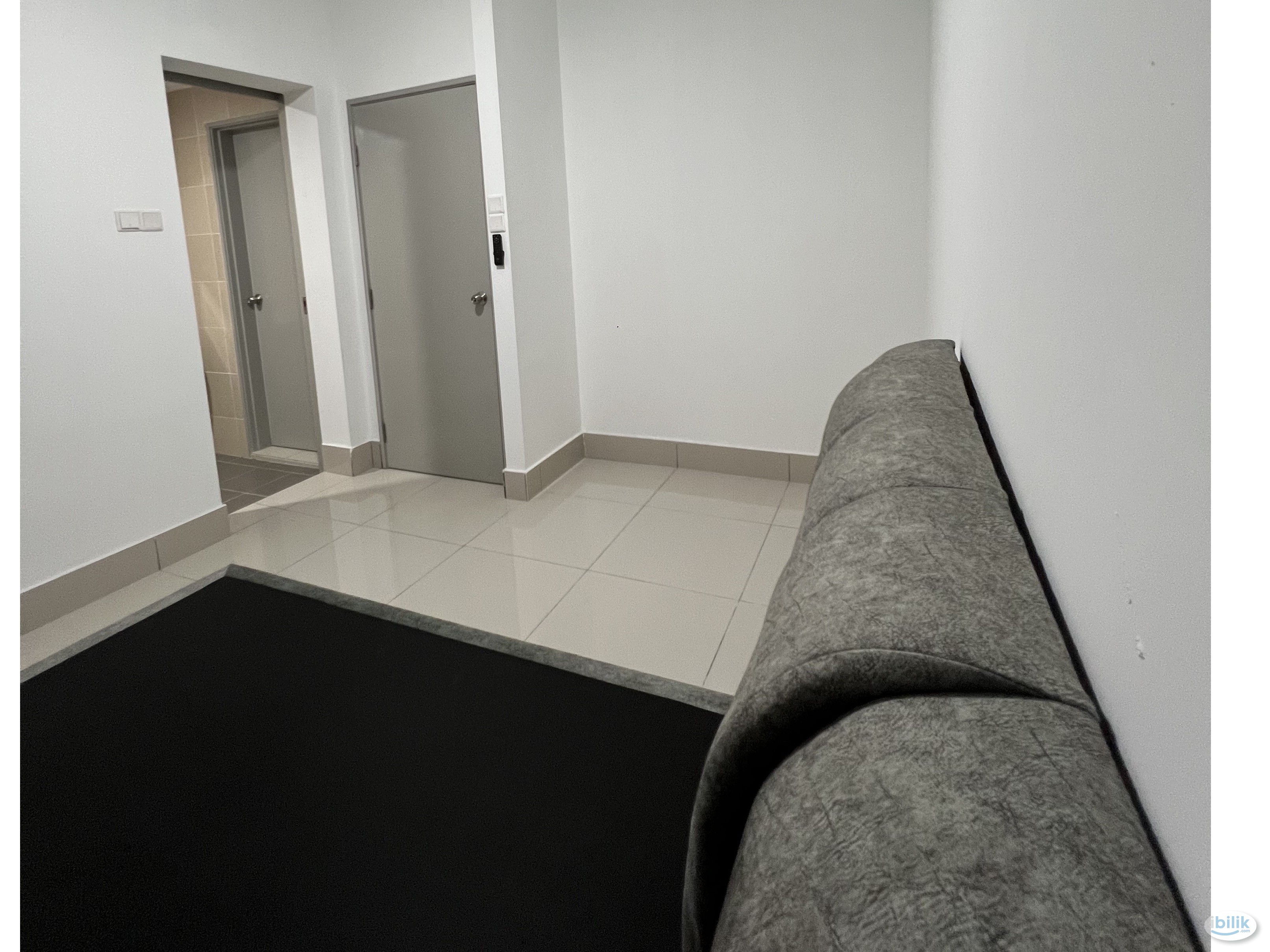 Image 2 of Middle Room at Razak City Residences, Sungai Besi - Room rental in 