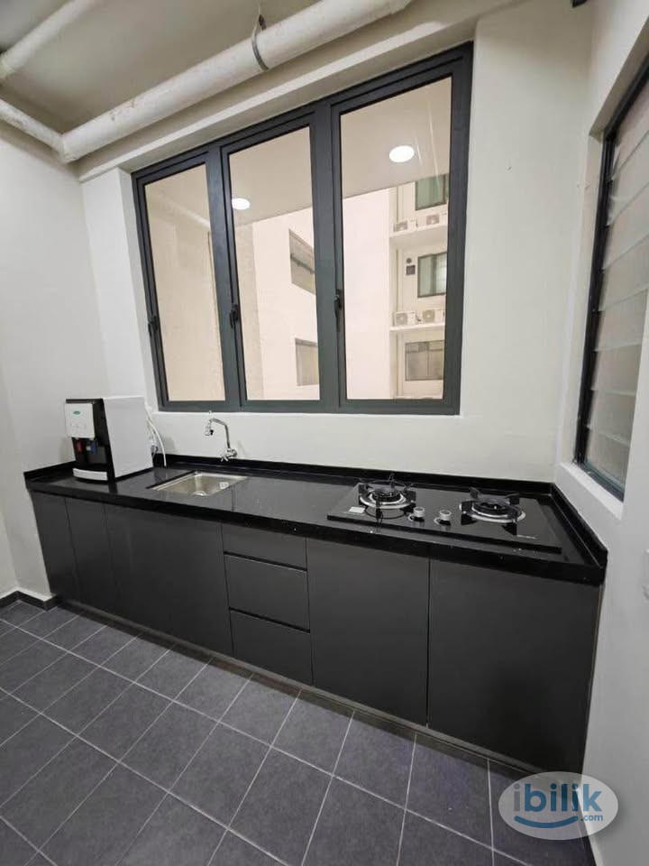 Image 1 of Master Room at Nadayu 801 @ Subang Murni, Shah Alam - Room rental in 