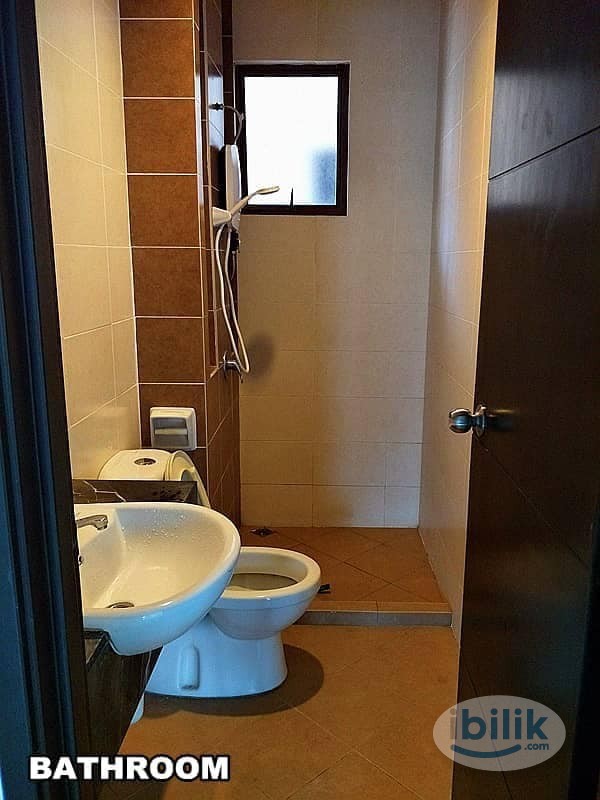 Image 2 of Master Room at Koi Tropika, Puchong - Room rental in 