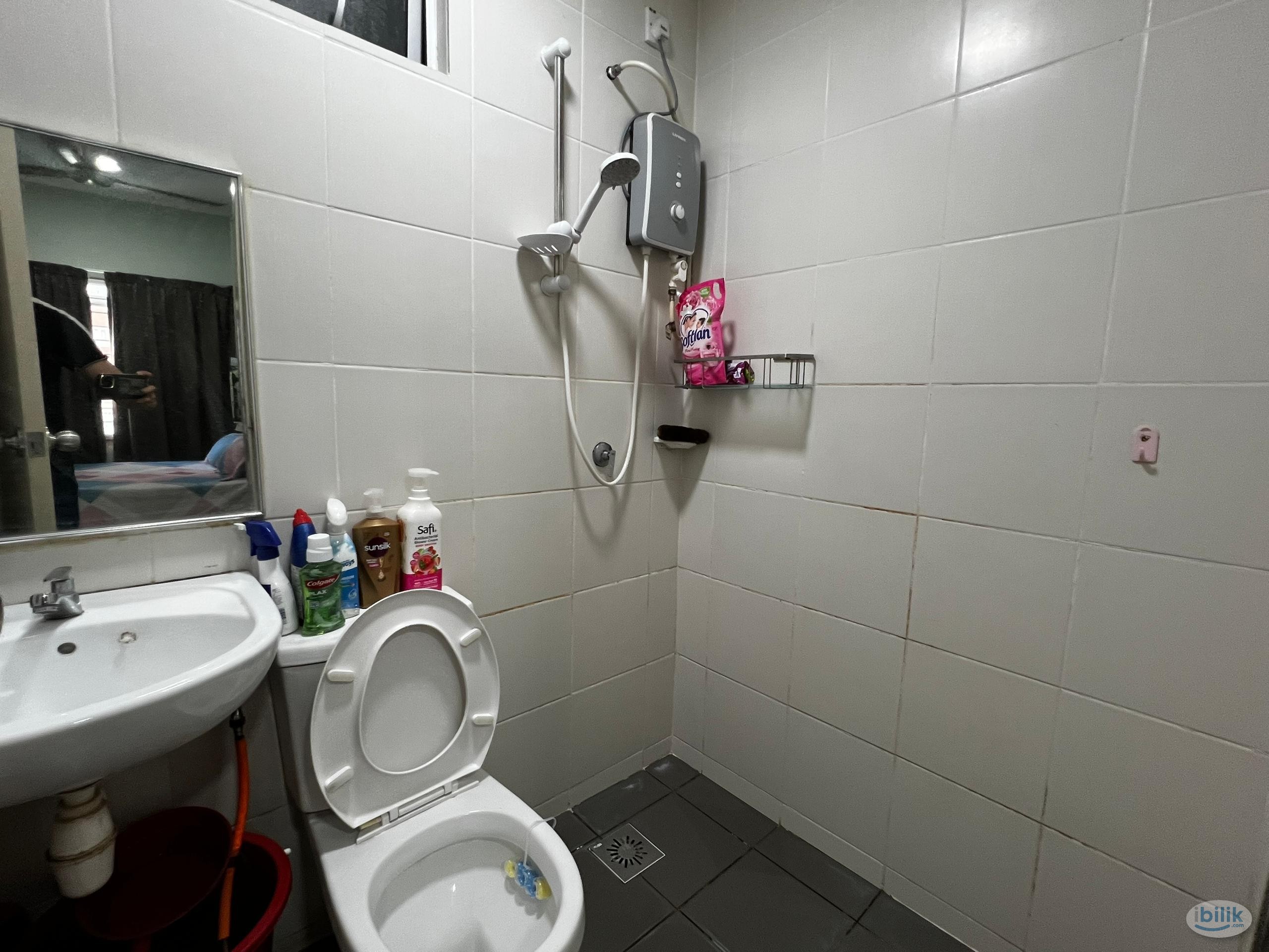 Image 4 of Great Deal Offer! 🌟 Spacious Master Room @ Sky Awani Residence, Sentul – RM1,100 All-In! - Room rental in 