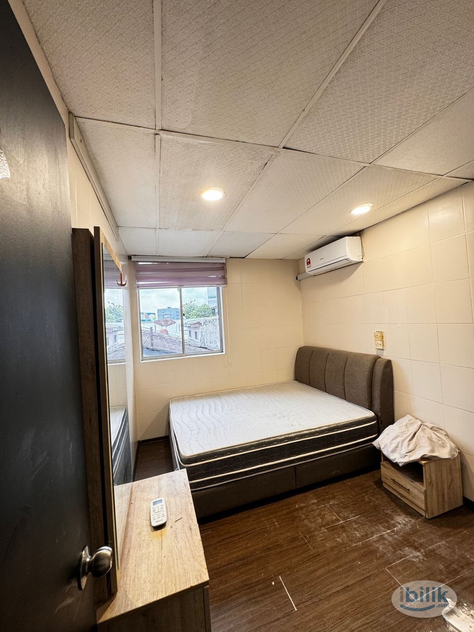 Image 2 of Master Room at Taman Century Garden, Johor Bahru - Room rental in 